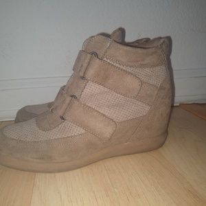Hidden wedge sneakers